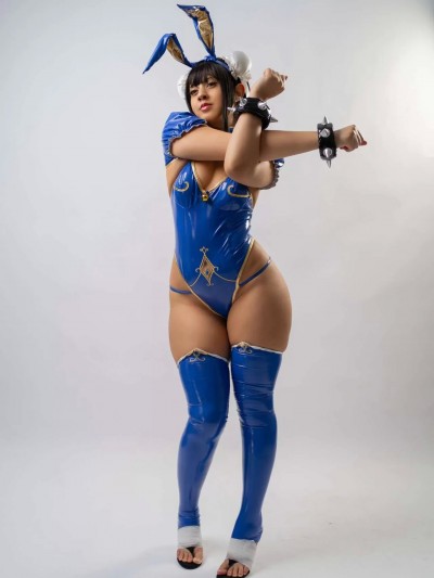 Akakumiu – Bunny Chun li