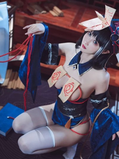 华甲 欢乐喜庆僵尸夜 [羽生三未]