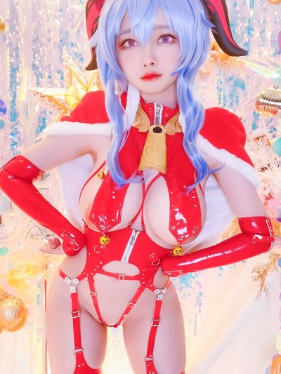 Arty Huang – Santa Ganyu