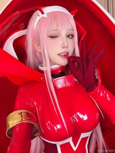 Aqua – Zero Two